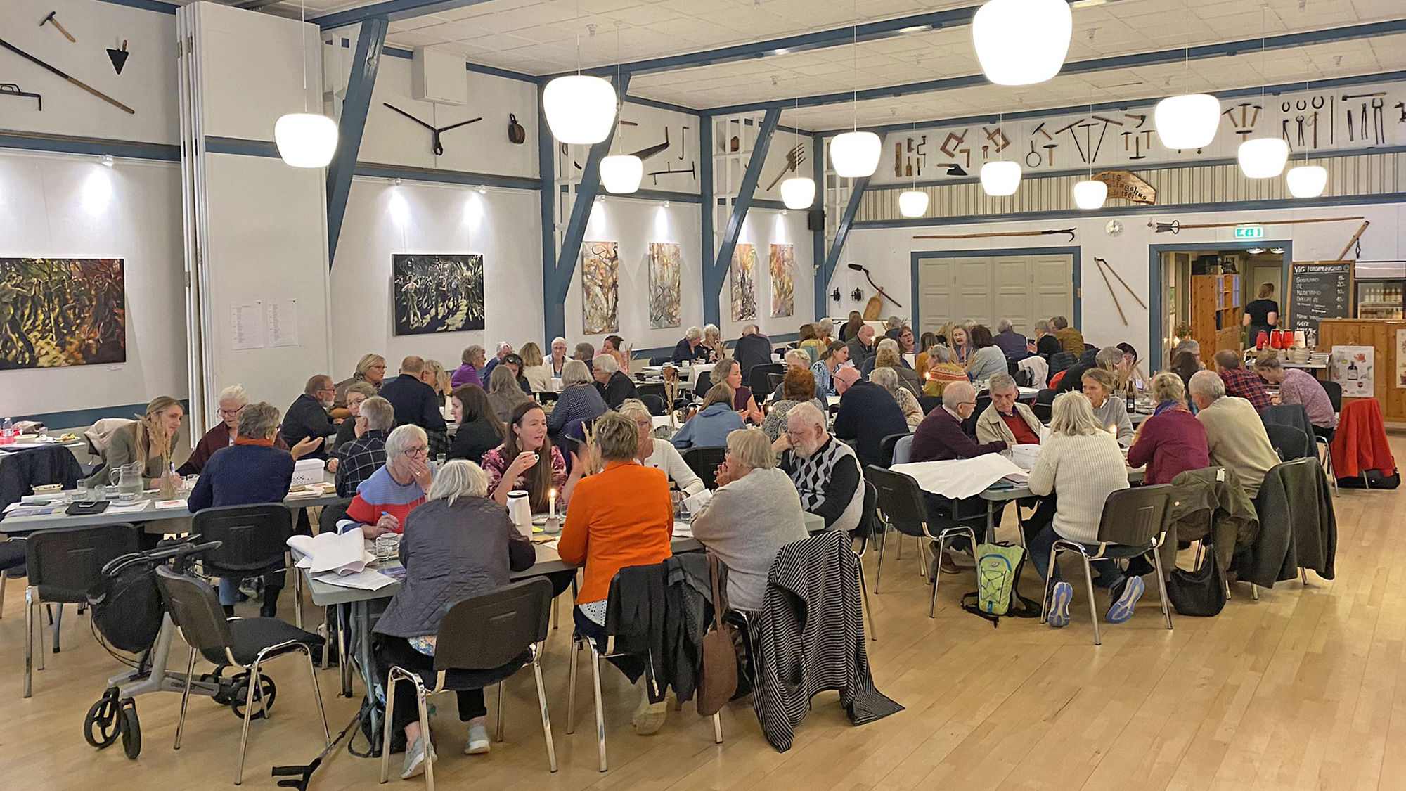 Temamøde om ensomhed, 27.9.2022 med over 100 deltagere i Vig forsamlingshus