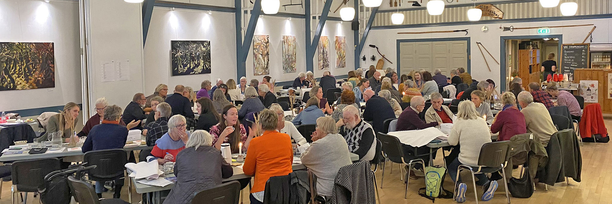 Temamøde om ensomhed, 27.9.2022 med over 100 deltagere i Vig forsamlingshus