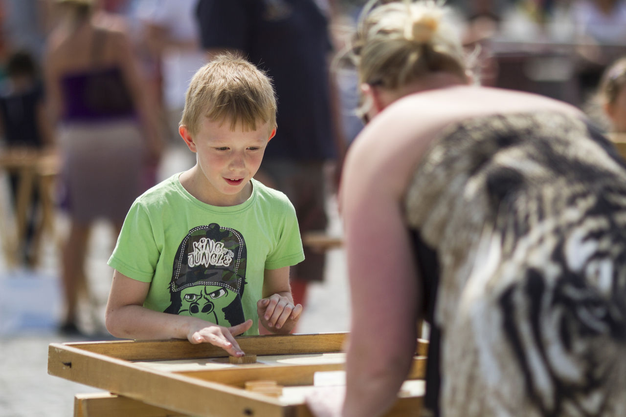 Spil og leg i Aksens Have