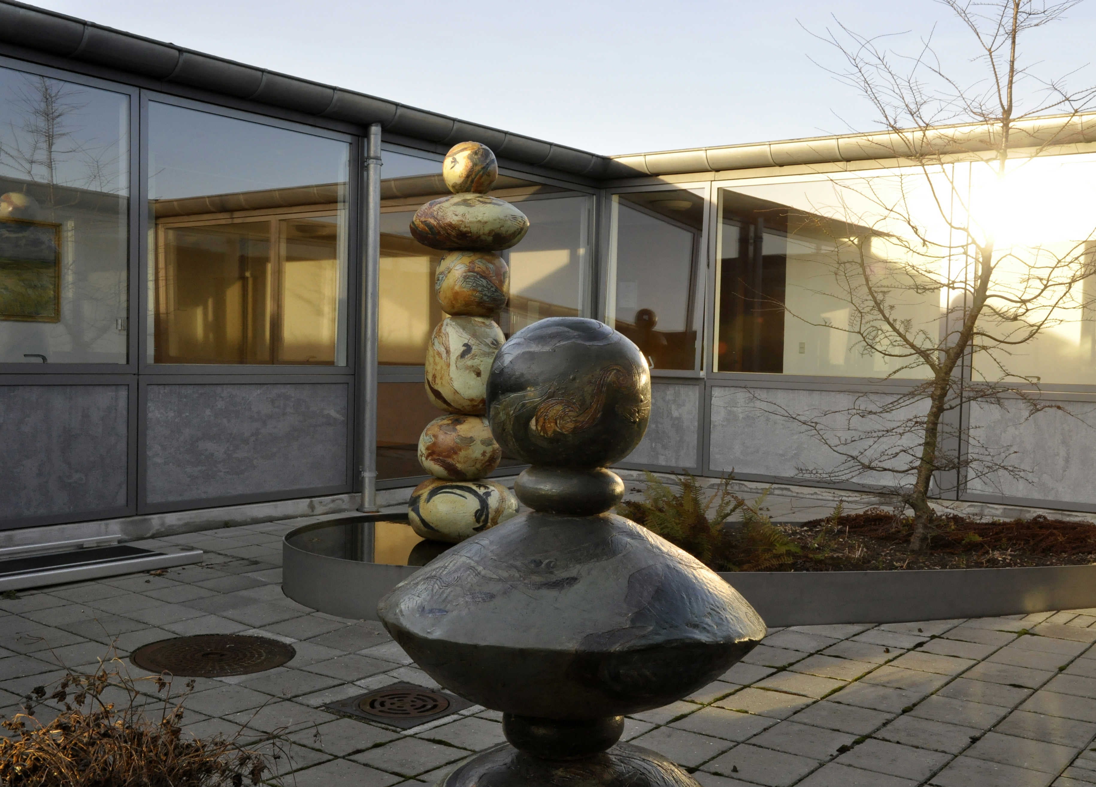 Solvognens skulpturer udendørs