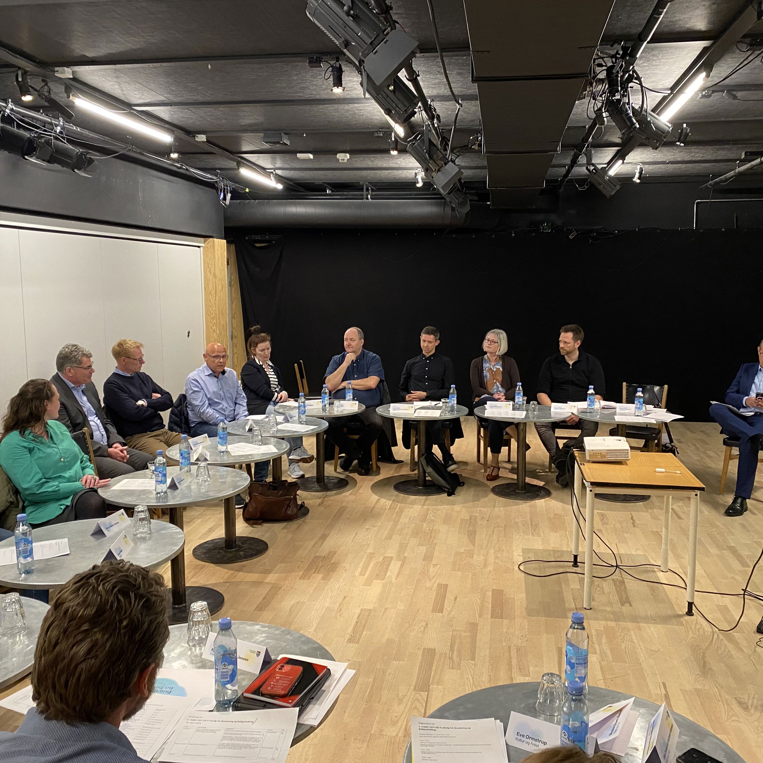 Møde i udvalg for Bosætning og Boligudvikling