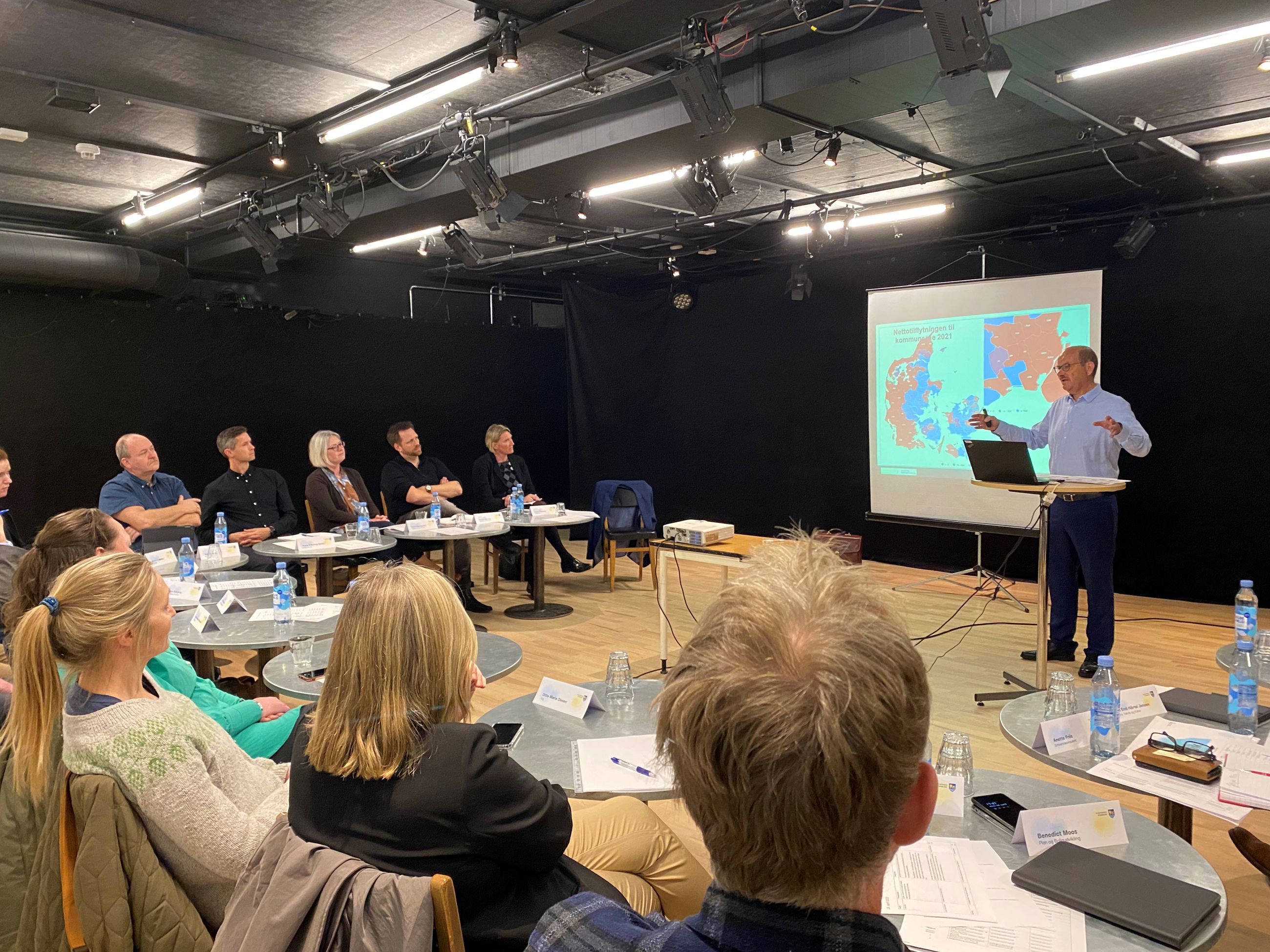 Møde i udvalg for Bosætning og Boligudvikling