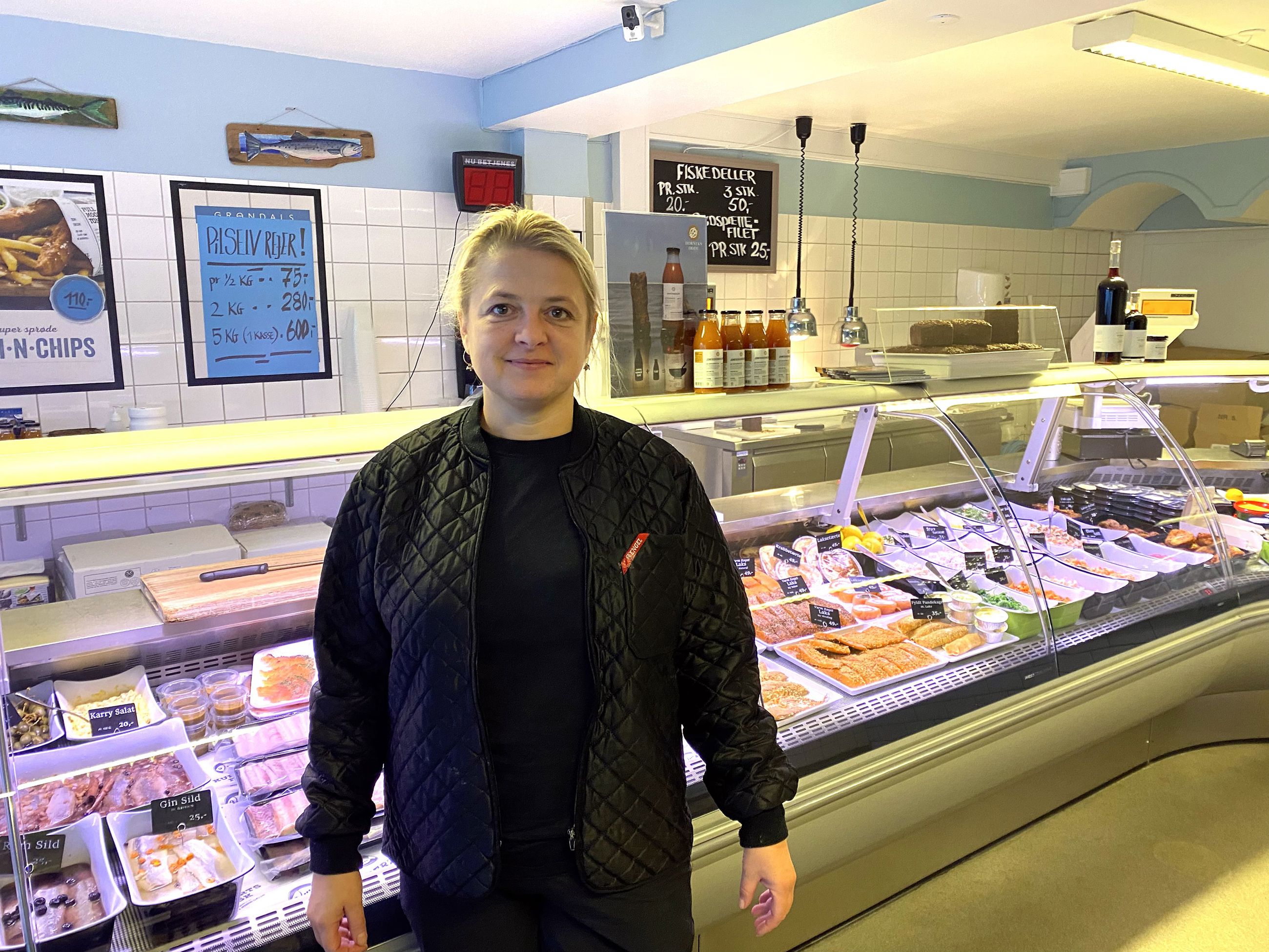 Tanja Kubert, Kuberts Fisk, foran disken