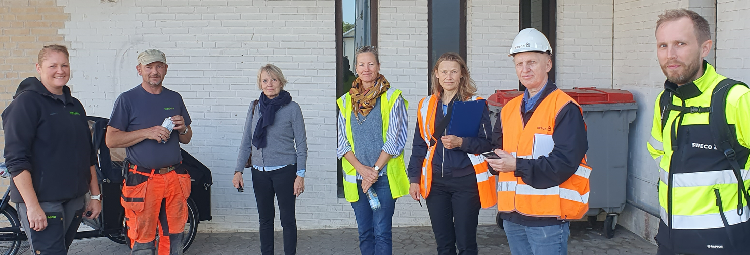 Overlevering af stationsforpladsen