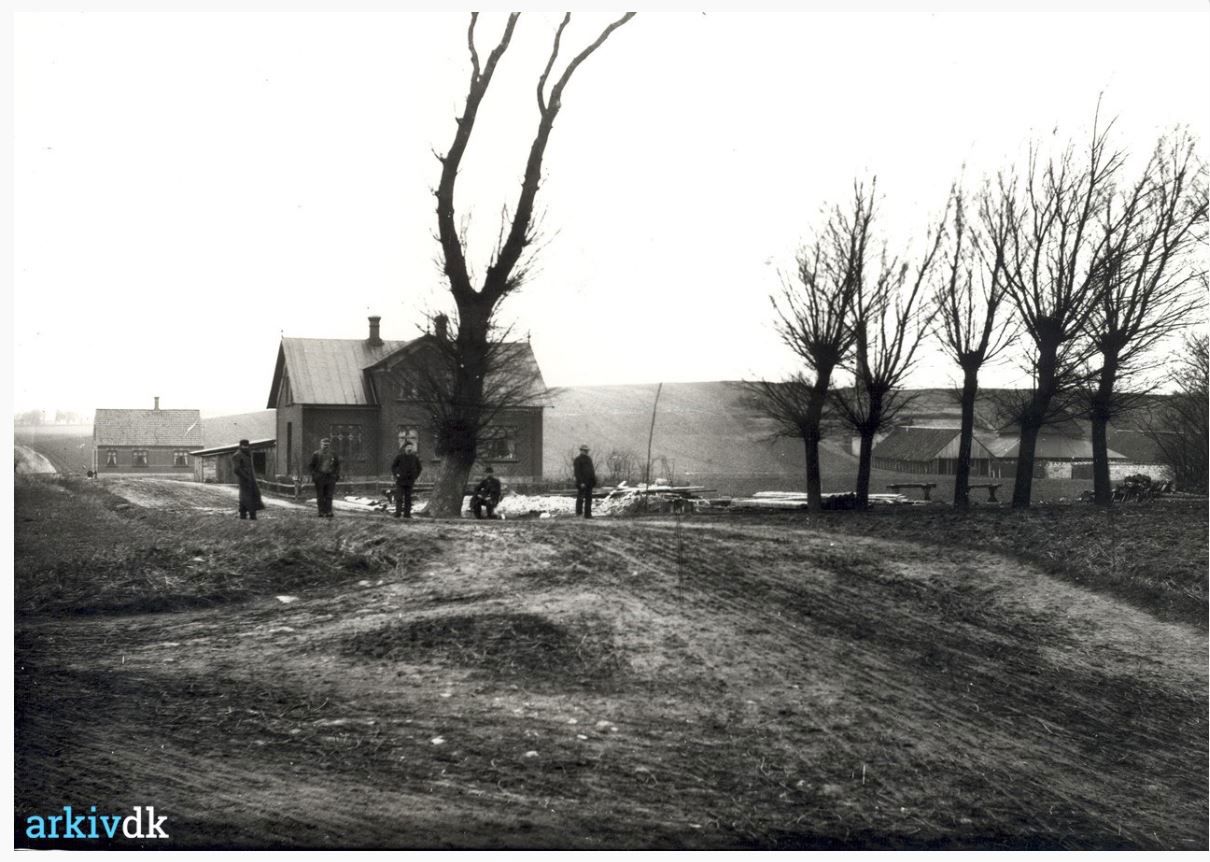 Hjørnet af Esterhøjvej/Storegade og Vestervangen, ca. 1900