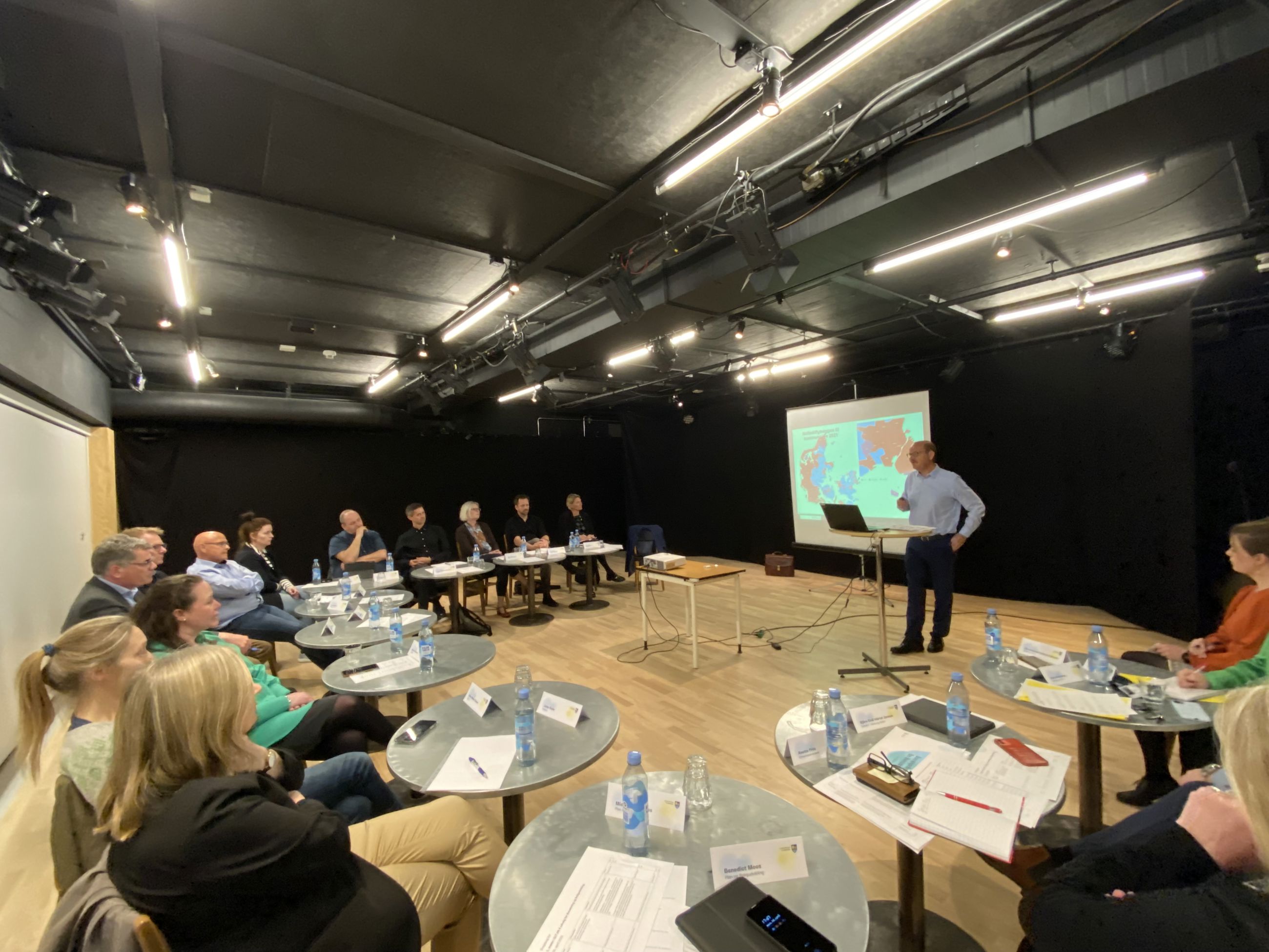 Møde i udvalg for Bosætning og Boligudvikling