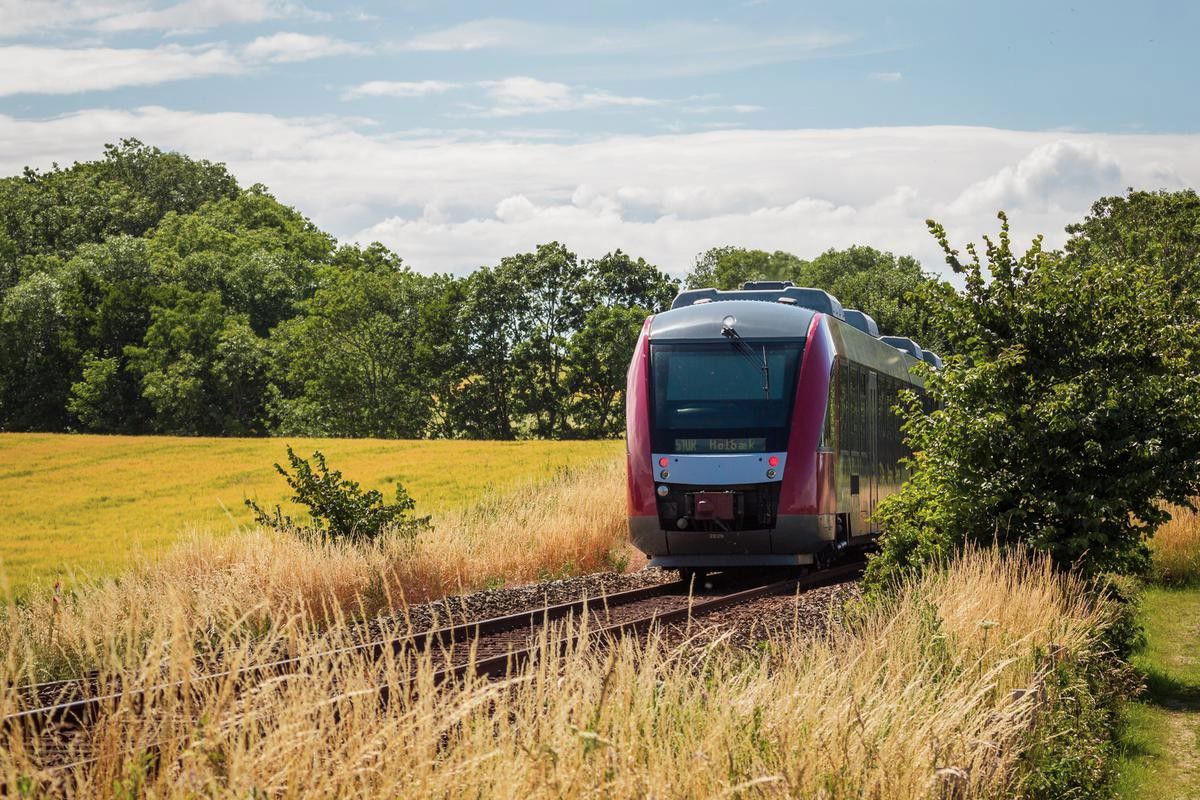 Lokaltog mod holbæk